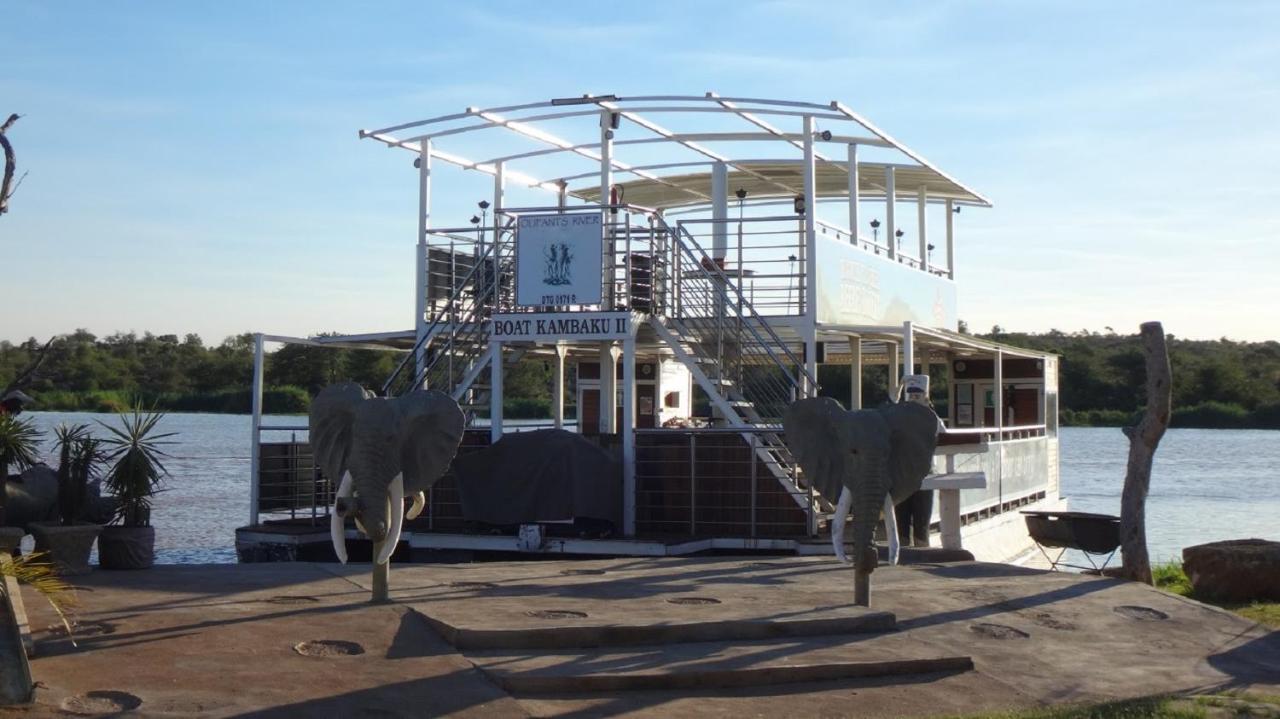 Bushvilla Umoja Kruger 팔라보르와 외부 사진