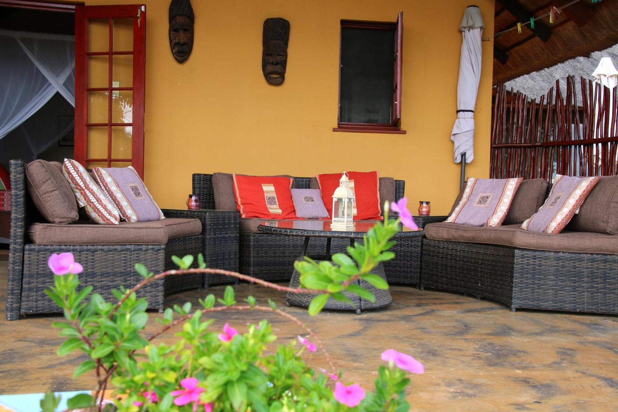 Bushvilla Umoja Kruger 팔라보르와 외부 사진